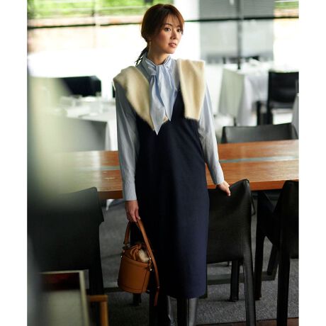 WEB限定カラーあり】ウール圧縮スムース Vネック ワンピース  