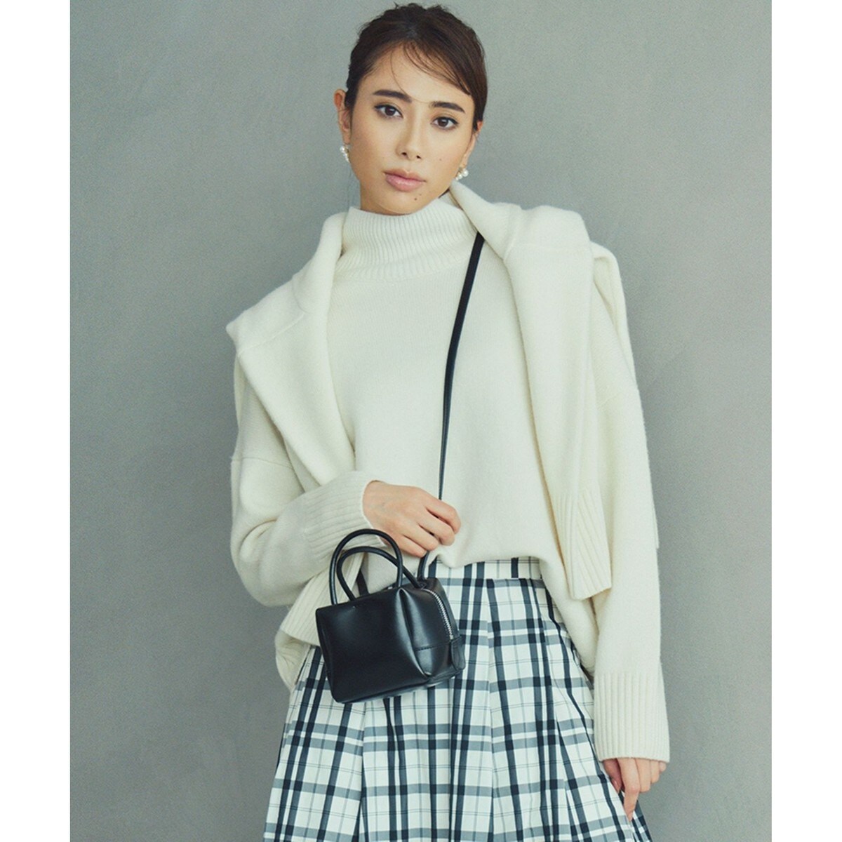 23区【CLASSY.1月号掲載】ウールカシミヤブレンド スタンドネック ニット 23区 【好評につき新色追加/CLASSY.1月号掲載】ウールカシミヤ
