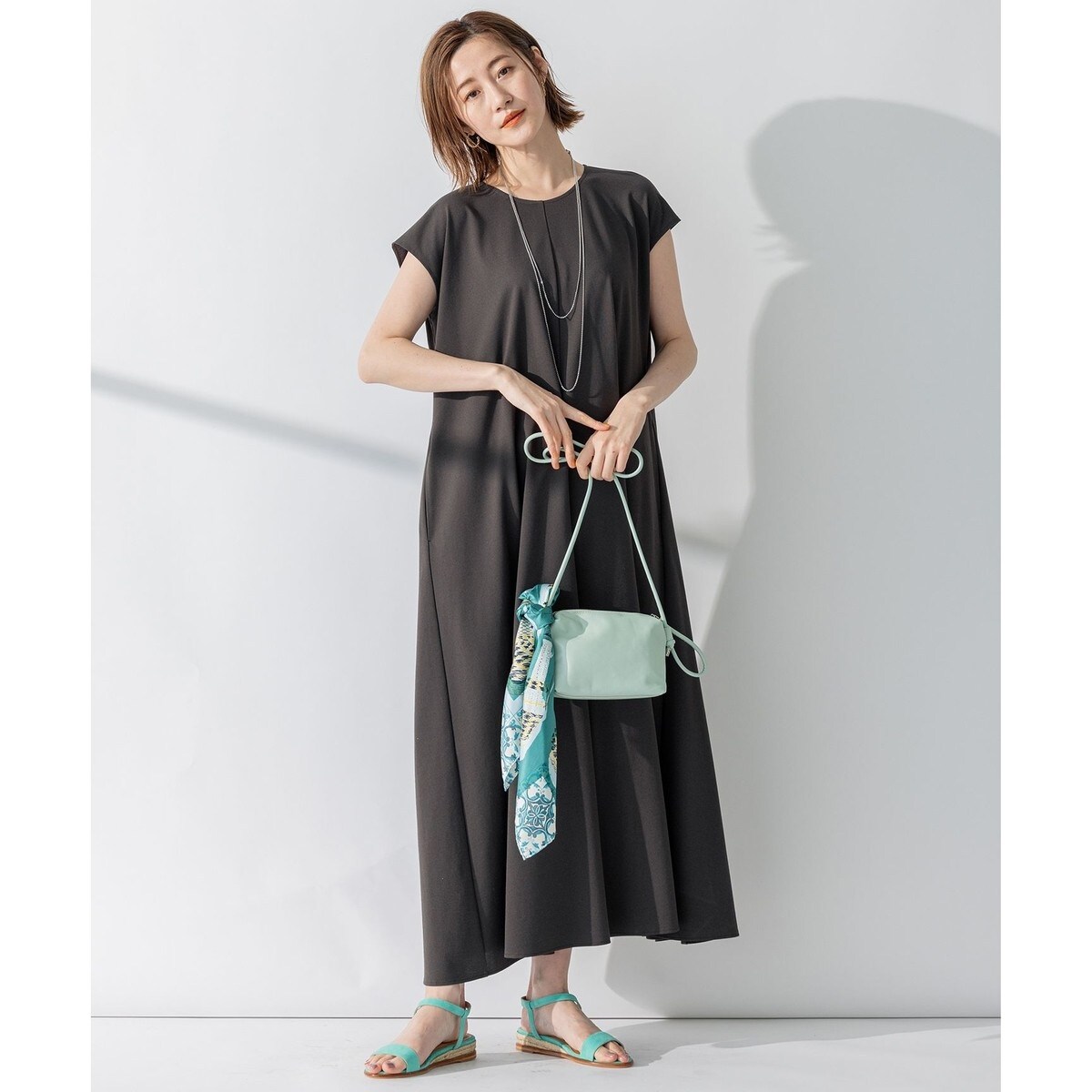 未使用タグ付き✨23区 2023 洗えるライトピケジャージーフレア ワンピース 未使用タグ付き✨23区 2023 洗えるライトピケジャージーフレア
