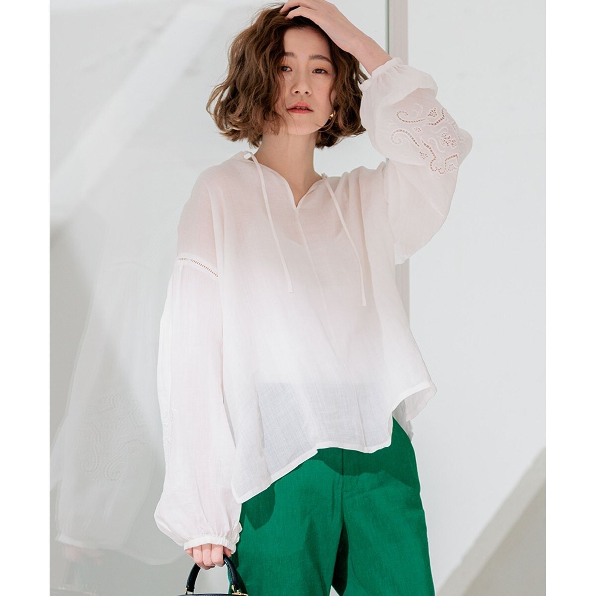 【新品】23区（32）ブロドリー ダンデル ブラウス 洗える】ブロドリー ダンデル 2WAY ブラウス / 23区