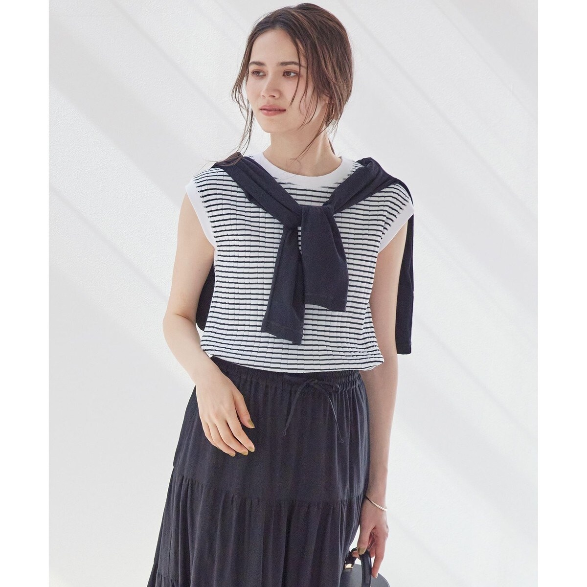【SLOW/一部店舗限定】ランダムリブフライス フレンチスリーブ カットソー 23区｜【SLOW/一部店舗限定】ランダムリブフライス フレンチ
