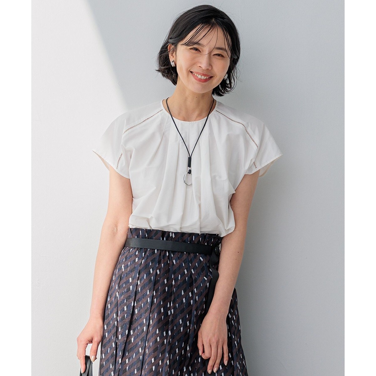 [洗える]23区 シャルマンエンブロイダリーブラウス ゆったりサイズ 洗える】シャルマンエンブロイダリー Tブラウス | 23区(23KU) | マルイ