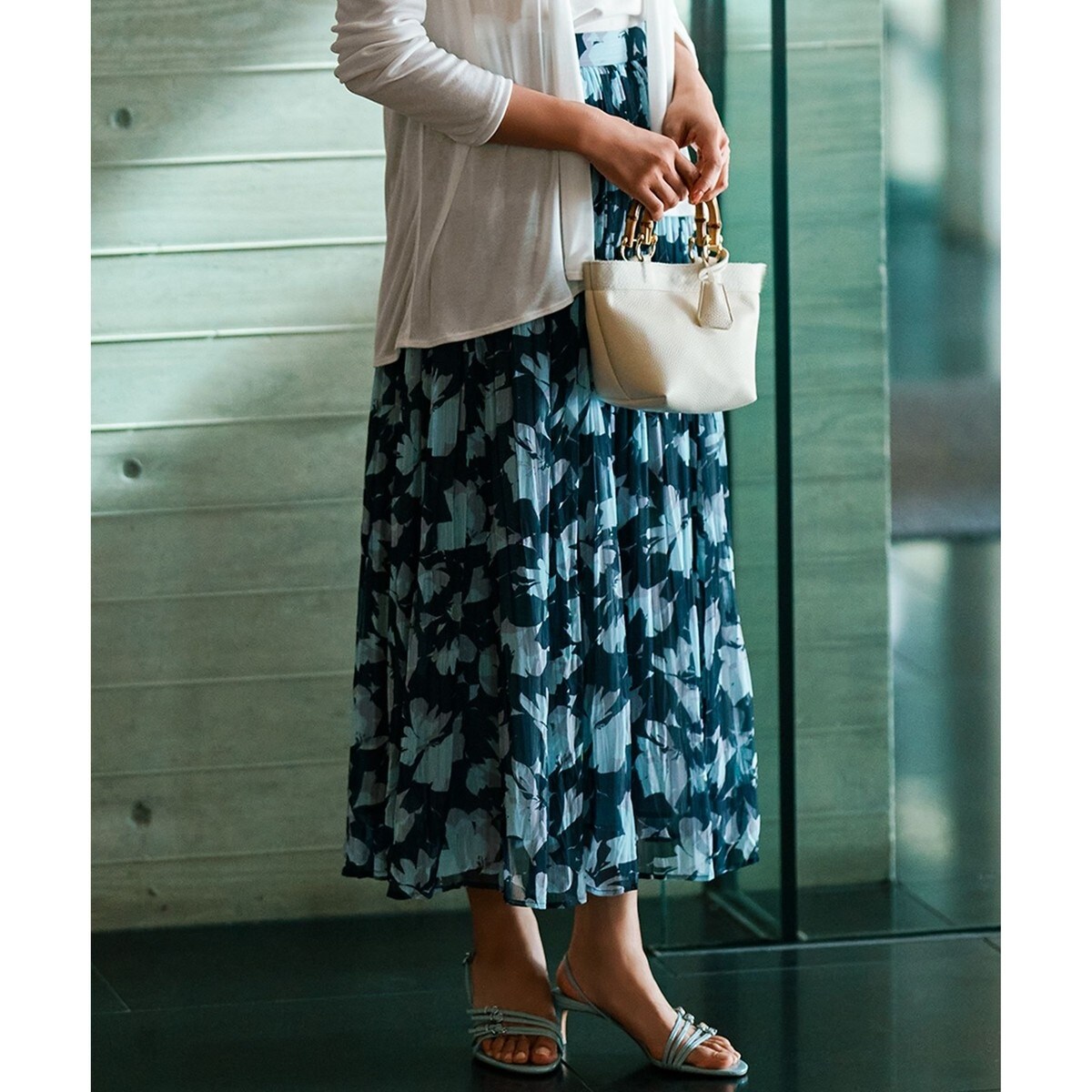 オーナメントプリント ギャザースカート | 23区(23KU) | マルイウェブ