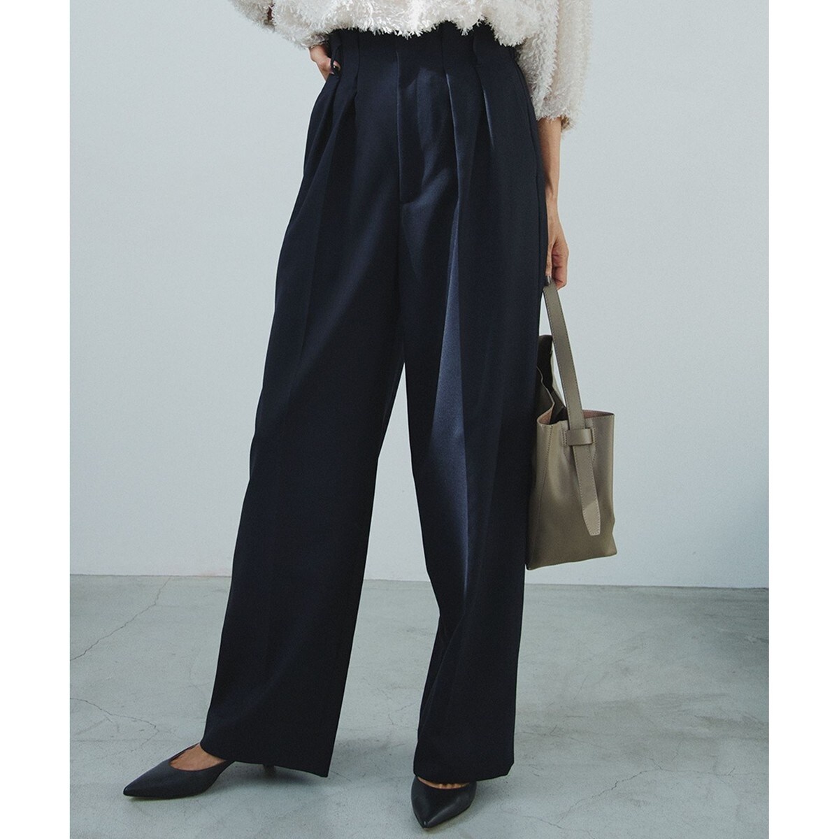 美品 23区L 46 大きいサイズ ウォッシュドシルク ウエストゴム パンツ 絹 美品 23区L 46 大きいサイズ ウォッシュドシルク ウエストゴム