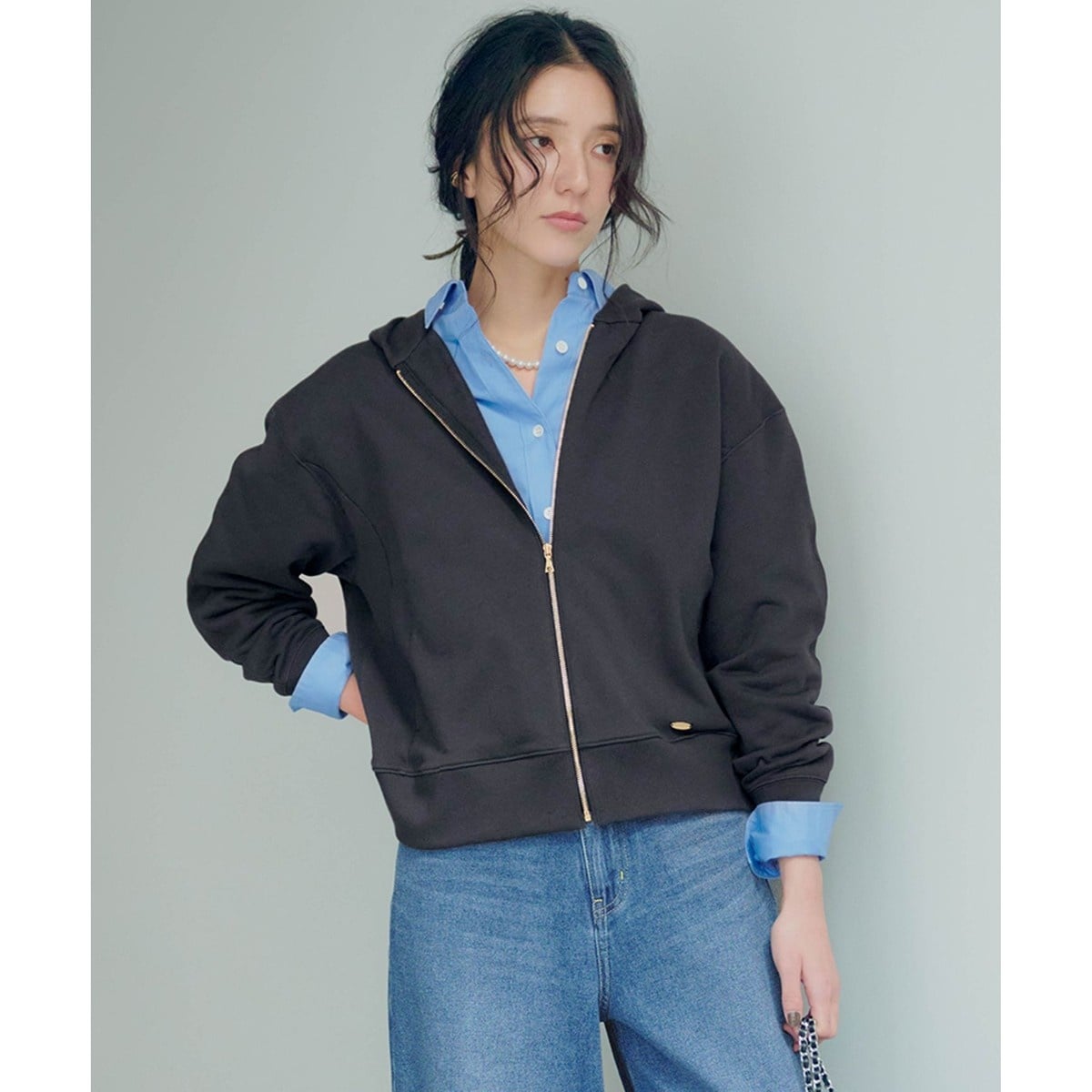 23区新品【VERY3月号掲載/洗える】コットンテリー ジップアップ フーディー VERY3月号掲載/洗える】コットンテリー ジップアップ フーディー