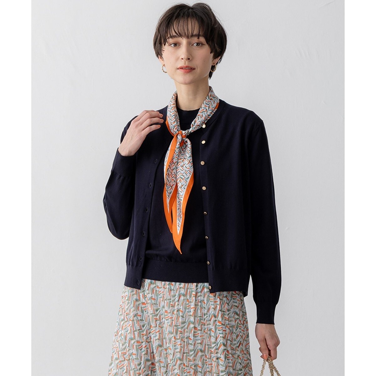 23区新品【杏さん着用/Oggi6月号掲載】ピュアリネンハイゲージ カーディガン セール】 【Oggi6月号掲載】ピュアリネンハイゲージ