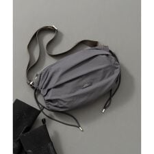 【撥水加工/WEB&一部店舗限定カラーあり】ドローストリング ショルダーバッグ