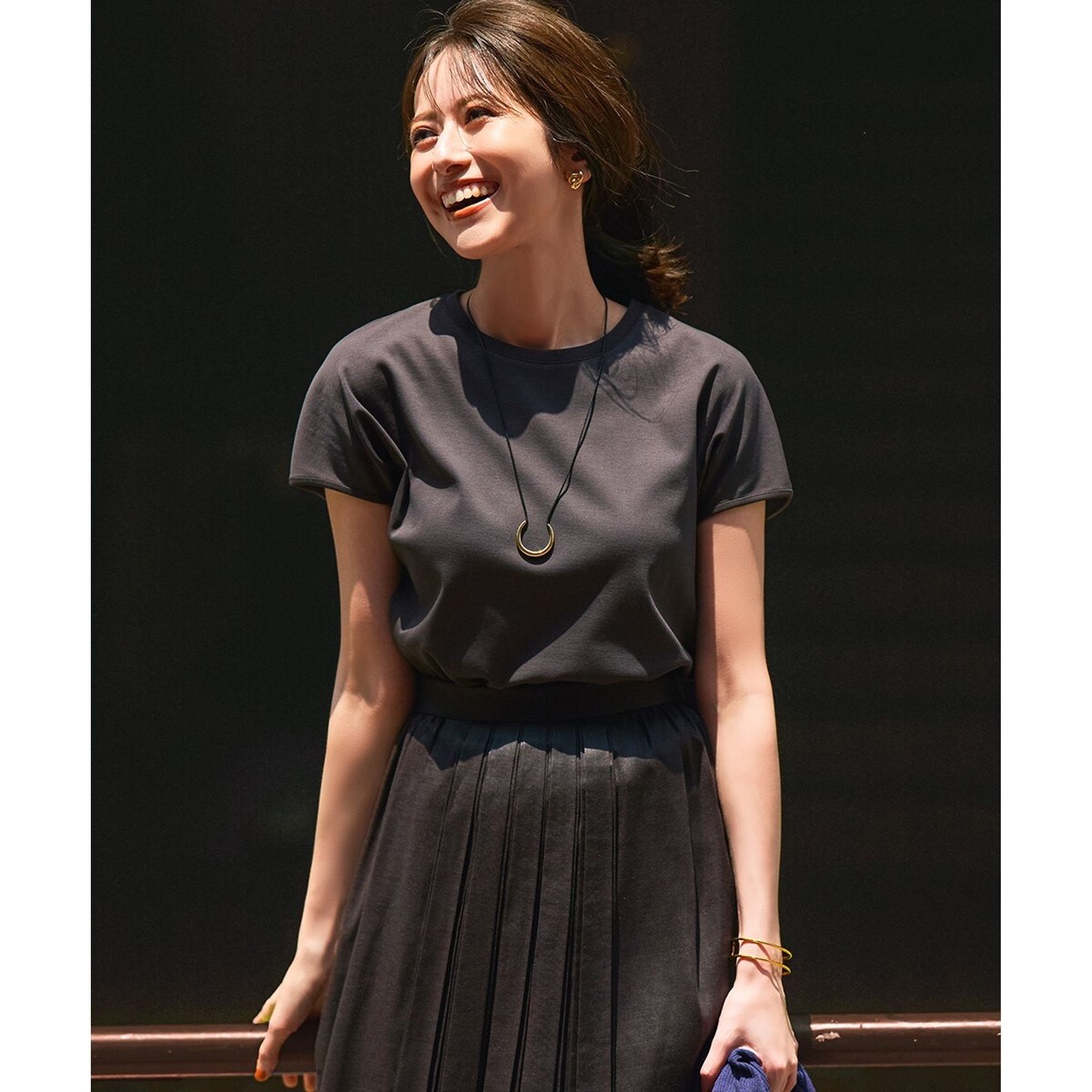 tシャツ 「汗じみ防止/速乾性」フレンチスリーブ  IT Tシャツ レディース 23区 tシャツ 「汗じみ防止/速乾性」フレンチスリーブ IT T