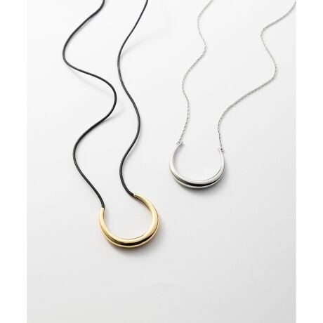 [^ԁFAS3DGA0015]2025 Spring & Summern̂悤ȃ^`[t񌳂؂₩ɍʂ遡fUCn̂悤ȂЂ˂̗\LȃfUC̃^gbv|CgB݊āA񌳂ɍ킹邾ŃANZgɂȂ܂Bؚȃ`F[ꂢ߂ȃX^COɂ}b`BVvŎg̗ǂėp̍lbNXȂ̂ŁẢđ劈ԈႢȂBJ[͒ĝ݂S[h(#090)ƃV[vȈۂ̃Vo[(#091)2FWJłBV[Yt[vgbv lbNX(i: AS3DGA0014)摜̓TvgpĂׁAۂɂ͂鏤iƎdlقȂꍇ܂B