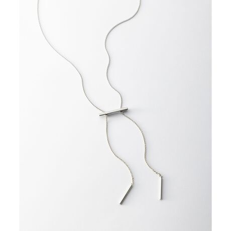 [^ԁFAS3DGA0017]2025 Spring & Summer⍶ẼoXŕ͋Cς郉GbglbNXfUCꌩVvłAo[Iȃ[hfUC̃GbglbNXłBo[̗XCh{[ɂȂĂ̂ŁA̒eՂɂĒ܂Bɍ킹čẼoXȂǁA͋CςĎgƂł܂B^̒悢cȂꊴ̂X^CO܂BЂƂĂƕ֗ȁAVvŎg肪悢Aėp̍́BJ[͒ĝ݂S[h(#090)ƃV[vȈۂ̃Vo[(#091)2FWJłB摜̓TvgpĂׁAۂɂ͂鏤iƎdlقȂꍇ܂B