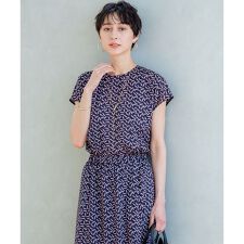 23区(23KU)の【洗える】エスパドリーユ プリント ブラウス