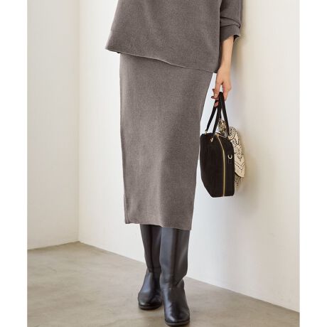 [^ԁFSKSWGW0951]2025 Autumn & WinterSLOW 23X[1ɓẐ́AKŔ̂B炬^ĂfނƎdĂŁAC炸Rɂy߂JWAEFABfUCiȌƏ_炩ȔG肪̑fނgpXJ[gB݊ȂAxɕ҂ݏグĂ邽ߔŌy₩ȒSnŁAl̃JWAX^CNAbvACeƂĊ􂵂܂B fނ̃gbvXƂdĂŁACɂȂ{fBCEɂASĂp܂BEGXg獘ɂẮÂӂ݂lAȂ悤Ǝdグ܂BgbvXI΂ȂVvȃVGbgŁA񂵗͂QłBfނ̃gbvXƍ킹΁AꂽZbgAbvX^CAwiȈۂɁBJWAȂjbgƍ킹ĂAXJ[g̎iȌ򊴂R[fBl[gŜiグĂ܂BJ[́A񂵗͔QŏiȈۂ̃ubN(#005)ƁA݂蔧Ȃ݂̗ǂuE(#030)2FWJłBfތƏ_炩ȔG|GXẽ[gpB@ׂȋNъƏiȃcAڂɂ݂ASn悢G肪łBV[YxAjbg p[J[(i:KRSWGW0951)摜̓TvgpĂׁAۂɂ͂鏤iƎdlقȂꍇ܂BTv̓fTCYgpĂׁAۂ̏ĩTCY̓TCYڍׂ̎QƂB