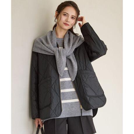 [^ԁFCMSWGW0950]2025 Autumn & WinterSLOW 23X[1ɓẐ́AKŔ̂B炬^ĂfނƎdĂŁAC炸Rɂy߂JWAEFABfUCƉHDy͂̃m[J[~^[LgAE^[łBƂTCYŁAɌ̃jbgȂǂ߂邽߁AH~{ԁAďt܂ŃOV[Y􂵂܂BƃJo[Ă~h́Ǎ^Jo[҂łAlXȃ{gXƂ̃oX₷ACełBfj⃏Chpcƍ킹ăJWAɁAꂢ߂ȃXJ[g⃏s[XɉHDďiȃX^Cɂ}b`܂BfC[[X͂AƂo◷sɂœKȁA񂵗͔Q̈ꒅłB J[́A񂵗͂̍ubNn(#005)A≩݂₷ۂ̃x[Wn(#033)AăJWAȂꂽ͋C̃J[Ln(#054)3Fpӂ܂BfޏiȌ򊴂AvȃiCfނxɐDグ^t^ngpAgȒȂl߂LeBOfނɎdグ܂BȂɂ́Ayĉxߋ@\̂ȑfށuAERO COMFORMv̗pBC̉̕ωɍ킹ĔMzEM邽߁AKȒSn܂B摜̓TvgpĂׁAۂɂ͂鏤iƎdlقȂꍇ܂B