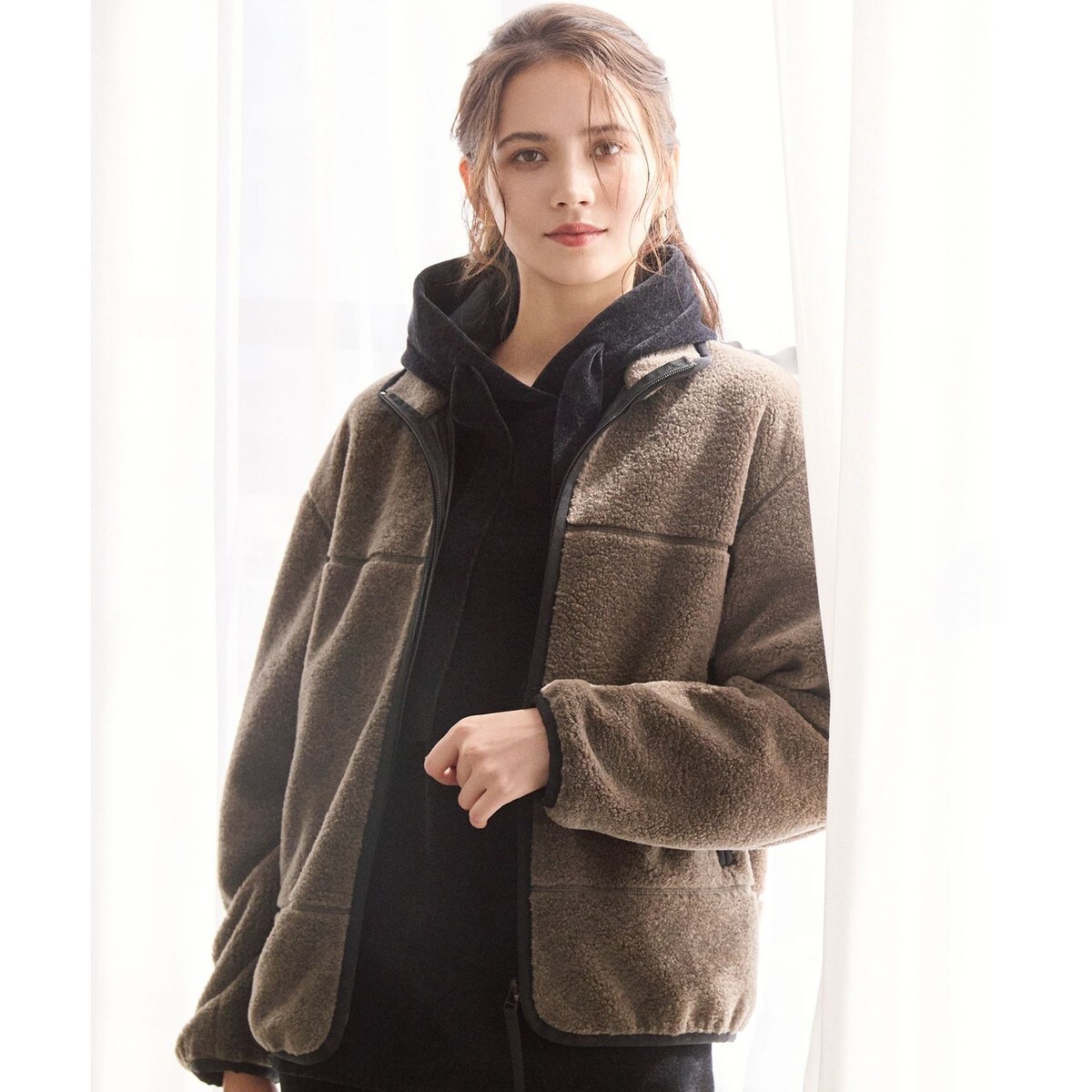 中村アンさん着用】ライトタッサー フーデットジャケット(番号