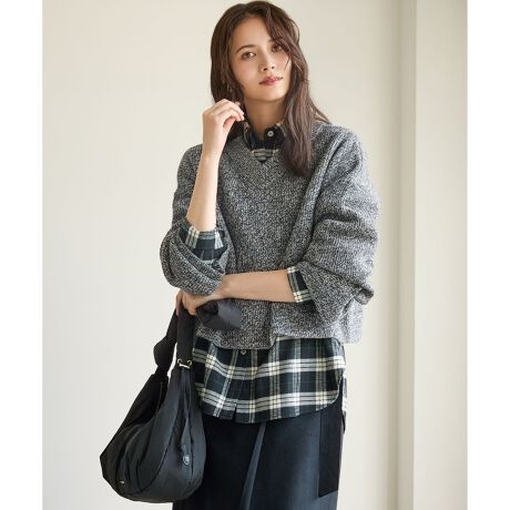 [^ԁFKRSWGW0956]2025 Autumn & WinterSLOW 23X[1ɓẐ́AKŔ̂B炬^ĂfނƎdĂŁAC炸Rɂy߂JWAEFABfUC߂̋݌Ŋ̃ANZgɂȂA\LȎ͂̃V[gvI[o[B͍L߂ɃfUCAS̓IɂӂƍLACVGbgA炵ۂłBhbvV_[̂ƂgŃbNXSnłB ^CgȃXJ[g⃏Chpcƍ킹΃gĥ郊bNXJWA܂BfC[[X͂AƂoɂ҂̈ꖇŁAȂ̕L܂BJ[́AƏi˔Aǂȃ{gXɂ킹₷zCg(#001)AR[fBl[g̎ɂȂ郌bh(#010)AjAX̂钅ȂO[~bNX(#304)3FWJłBfޑ@ۂɍׂȂ߂炩17.5}CÑI[XgAYmE[gpĂ܂BɁAC^ÃrK[aD@ŒJɕ҂ݏグ邱ƂŁAE[{̏_炩ƌy₩őɈoAӂƂ܂BV[Y\tgE[ {[_[ jbg(i:KRSWGW0955)\tgE[ jbgs[X(i:OPSWGW0950)\tgE[ jbg Xg[(i:ZZ3DGW0950)摜̓TvgpĂׁAۂɂ͂鏤iƎdlقȂꍇ܂B