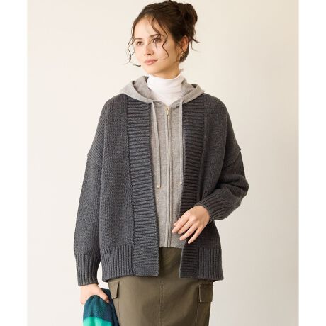 [^ԁFKRSWGW0950]2025 Autumn & WinterSLOW 23X[1ɓẐ́AKŔ̂B炬^ĂfނƎdĂŁAC炸Rɂy߂JWAEFABfUCƂۂ݂̂tH炵Ałƕ҂ݏグJ[fBKłB[Q[Wőfނ̂ӂ݂LȂ߁AG߂ɂĂ̓AE^[ołg܂BƂҒnȂAɏ_炩Ȃ₩ȑfނ̂ɉAcꂷ邱ƂȂƂVGbgۂ܂BJWAȃpcX^C͂A^CgȃVGbg̃XJ[gV[gpcƍ킹΁AoX̎ꂽl̃JWAX^CBG߂̉HDƂāA܂AbNXx̂oɂ҂̈ꖇŁALV[Ŋ􂵂Ă܂BJ[́AItzCg(#033)AꂽۂŗlXȃX^Cɓރj[gȃO[(#304)3FWJłBfޑfނɂ́Aɍׂ@ۂŒmA㎿ȃI[XgAYmE[ґɎgpĂ܂BʓIȃE[iiɍׂ17.5~NƂɍׂ̑@ۂÂ镗ƁAv킸GꂽȂ悤ȏ_炩e͂̂锧G𐶂ݏo܂B悢݂ȂAƂi`ȕ\͂ŁAgƌy₩𗼗Ă܂B摜̓TvgpĂׁAۂɂ͂鏤iƎdlقȂꍇ܂B