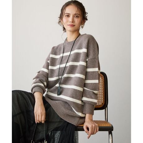 [^ԁFKRSWGW0955]2025 Autumn & WinterSLOW 23X[1ɓẐ́AKŔ̂B炬^ĂfނƎdĂŁAC炸Rɂy߂JWAEFABfUĈDݍރIt{fBVGbg̃vI[o[ŁAbNXȂꂽۂ^܂BCɂȂqbvCRɃJo[钷߂̏B_炩dグ㎿ȃE[fނAƂSnAl̗]TꖇłB V[gpcƍ킹΁Agĥ郊bNXX^C܂Bx̃bNX^CAƂo܂ŁALV[Ŋ􂷂閜\ACełBJ[́Â݂uE{[_[(#130)AiȈۂ^lCr[{[_[(#175)A邭ꂽۂ̃CgO[{[_[(#103)3FWJłBfޑ@ۂɍׂȂ߂炩17.5}CÑI[XgAYmE[gpĂ܂BɁAC^ÃrK[aD@ŒJɕ҂ݏグ邱ƂŁAE[{̏_炩ƌy₩őɈoAӂƂ܂BV[Y\tgE[ VlbN jbg(i:KRSWGW0956)\tgE[ jbgs[X(i:OPSWGW0950)\tgE[ jbg Xg[(i:ZZ3DGW0950)摜̓TvgpĂׁAۂɂ͂鏤iƎdlقȂꍇ܂B