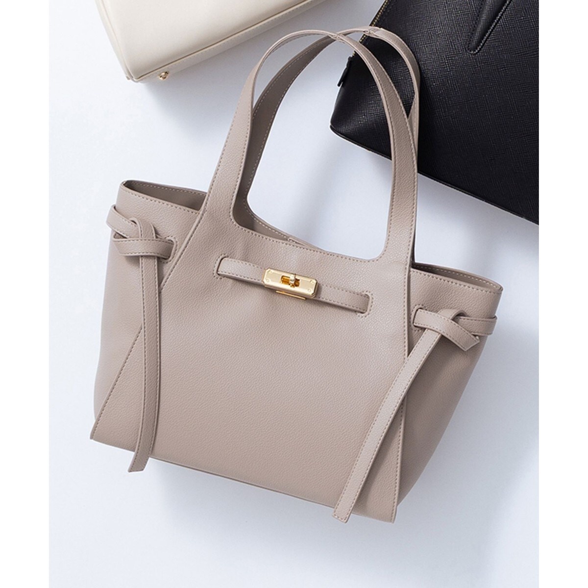 ミニポーチ付き編み込みスクエアトートバッグ | グランターブル