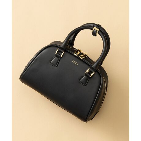 [^ԁFBO3DLS0004]2026 Pre Spring~jTCYȂfC[ɂg₷{XgobOfUCEfރtFCNU[ɃS[h̋gݍ킹AGKgō̂~jobOBEh^̃nh炵oAO\ȃV_[XgbvtŁA莝E|2WAYdl\łBt@Xi[JŒg₷AfC[[XɂœKłBVvŐꂽfUĆAʋ΂₨ołȂAtH[}ȃV[ɂ}b`Ă܂BԂȂKvȂ̂[łApƃX^C˔ACełB J[́AiŐꂽAC{[(#002)AtH[}ŃVbNȈۂ^ ubN(#005)A_炩gĥL(#034)3FWJłB摜̓TvgpĂׁAۂɂ͂鏤iƎdlقȂꍇ܂B