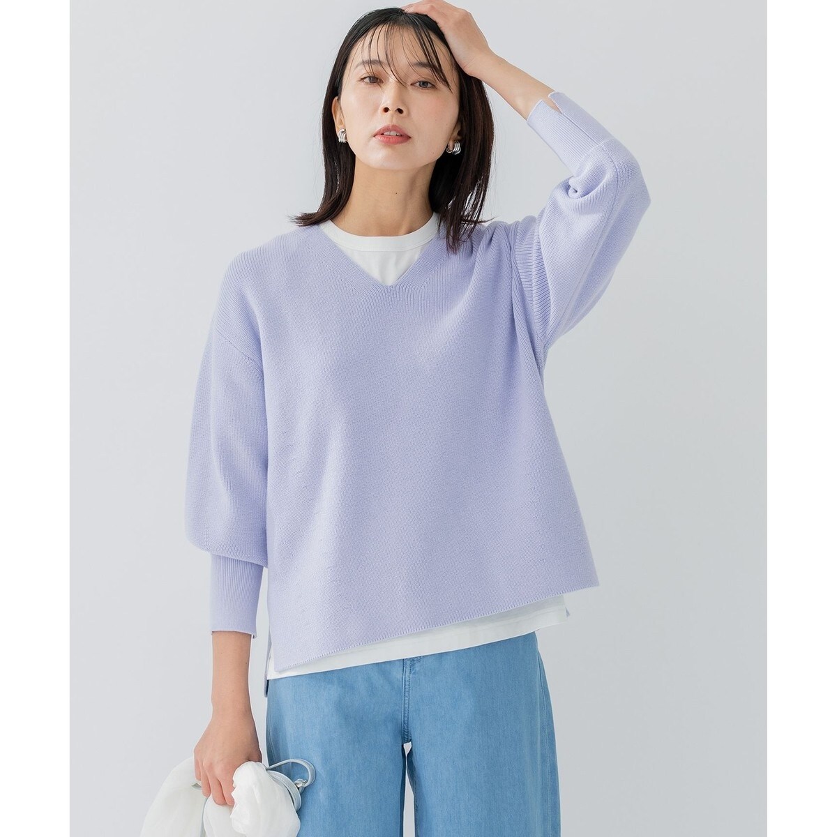 洗える】コンパクトコットンポリエステル Vネック ニット | 23区(23KU