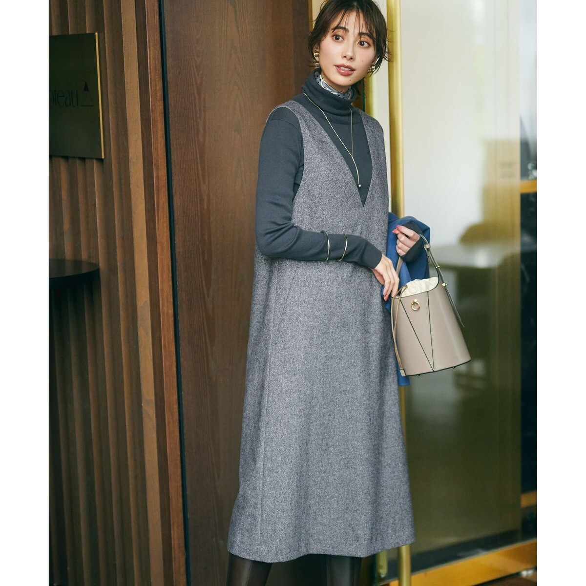 【新品タグ付き】UNTITLED　近年✨ミックスツイードジャンパースカート L 新品タグ付き】UNTITLED 近年✨ミックスツイードジャンパー