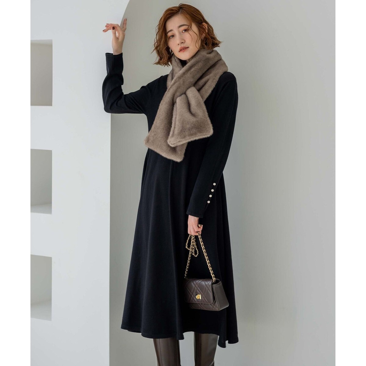 美品！23区【洗える】パールディテール フレア ニットワンピース cd014-05856-02b.jpg?basethum=225