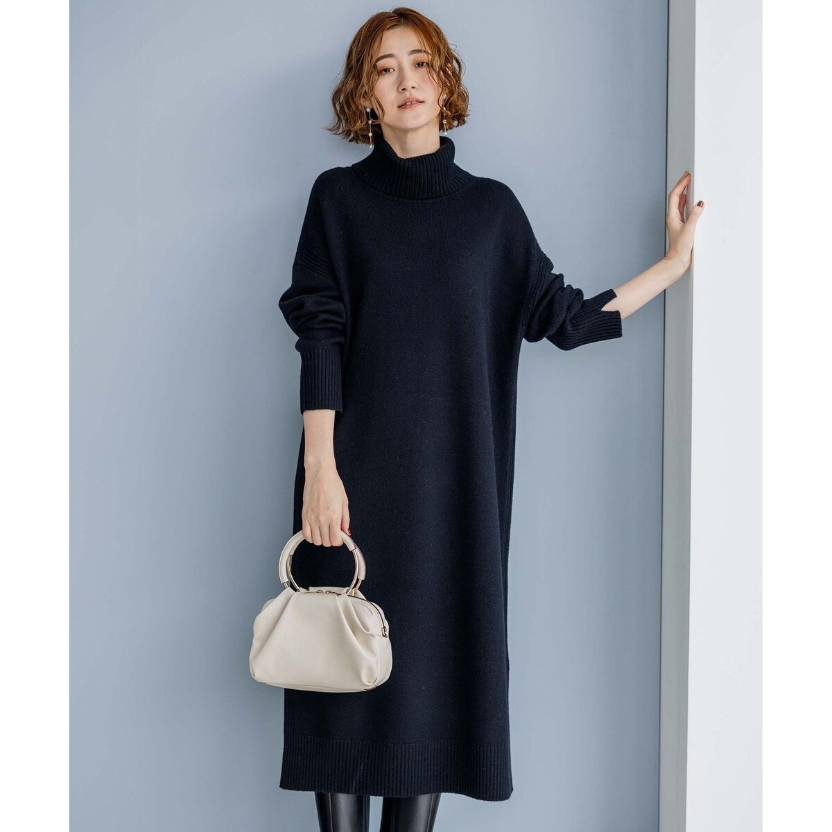 極美品★ルルウィルビー タートルネック ニットワンピース M 21AW 洗える 極美品☆ルルウィルビー タートルネック ニットワンピース M 21AW 洗える