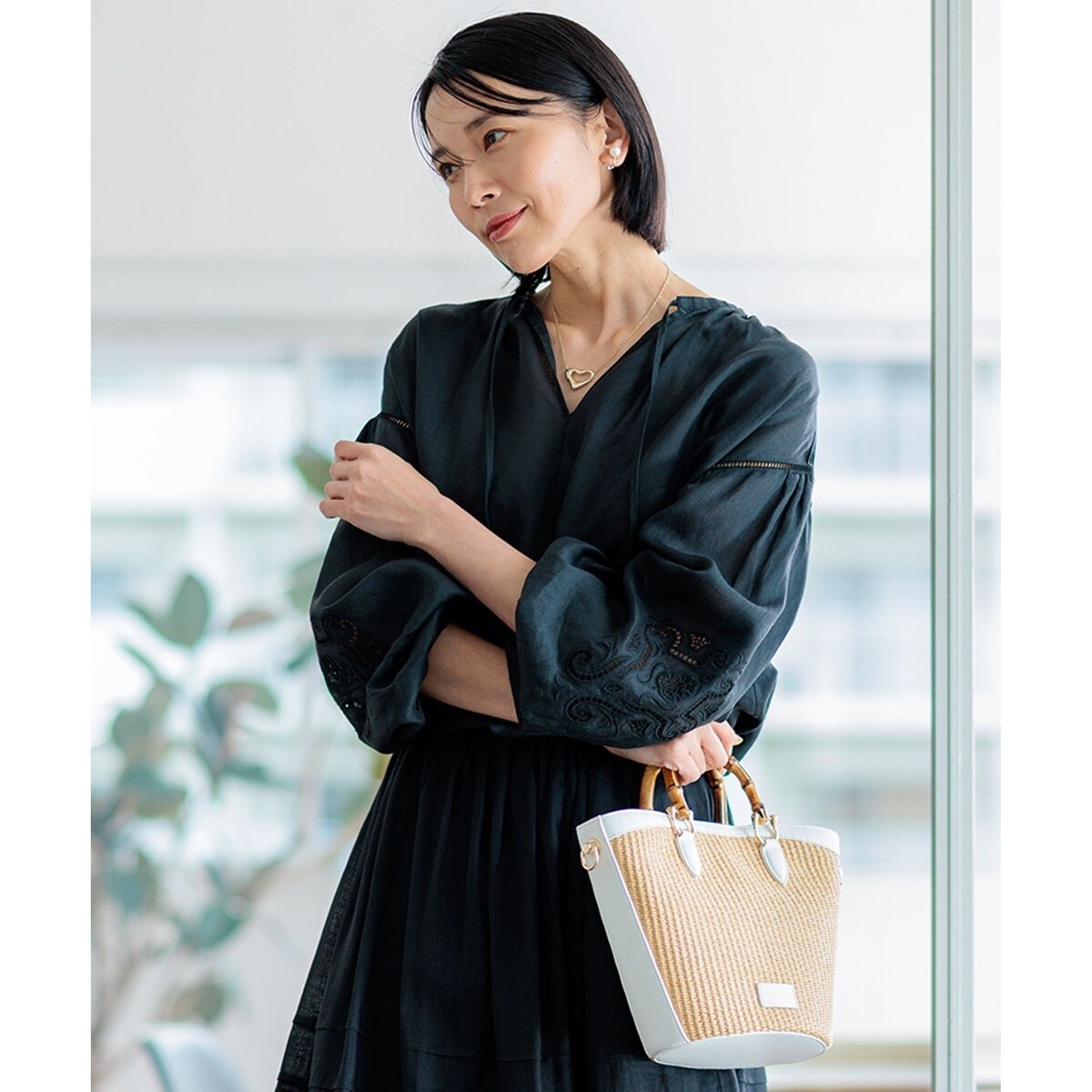 【新品】23区（32）ブロドリー ダンデル ブラウス 洗える】ブロドリー ダンデル 2WAY ブラウス / 23区