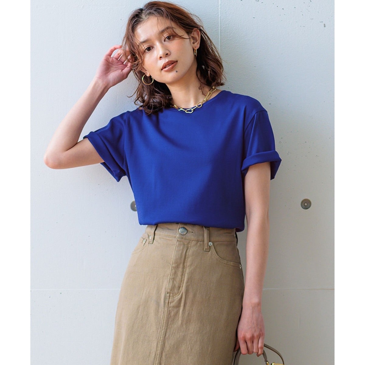 超激得，SALE ■23区大きいサイズ44【GLOW掲載】半袖 クロップド IT TEE/ダークブラウン10，010円■