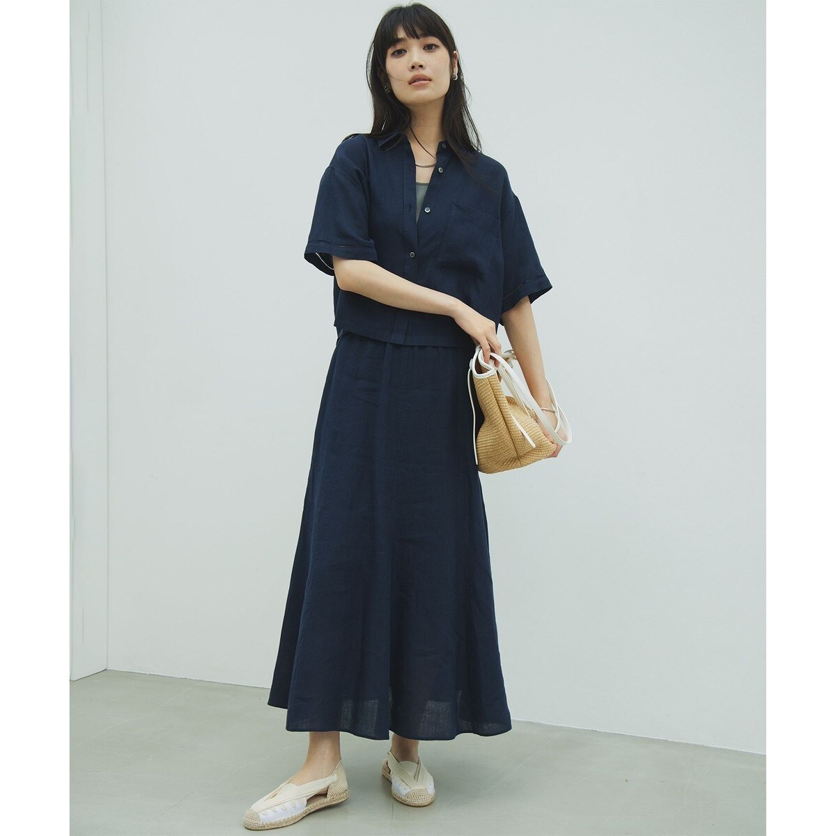 美品 23区 リベコ LIBECO リネンシャツ 44 大きいサイズ 23SS 洗える】LIBECOリネン クロップド シャツ | 23区(23KU) | マルイ