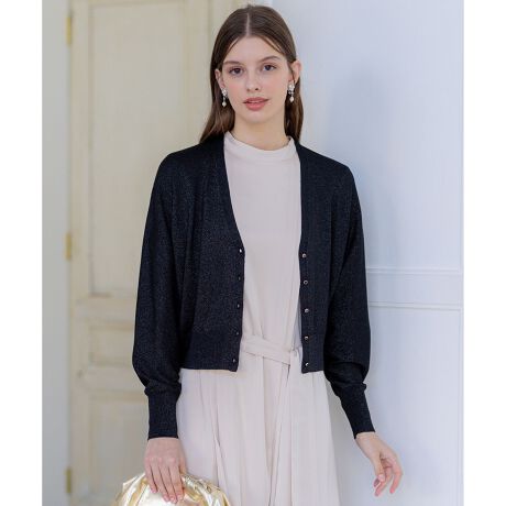 [^ԁFKRA2GS0728]2025 Spring & SummerAPPLAUDIRiAvfB[jAPPLAUDIRiAvfB[jƂ́AtXŁwтEԁxƂӖBp[eBȂǁA؂₩ȃV[ɂ҂APPLAUDIR iAvfB[jV[YłBfUChXACeƍ킹₷TCWOɂlĆuRpNg J[fBKvɁAh}X[uVlbNJ[fBKoB@ׂȃi悭ۗ҂ݖڂ̂ꂢȓV҂݂ɁAׂ߂̑OĂłƂ͋CɎdグĂ܂BS[h̉̐߃{^肰ȂANZgɁBɃfUĈhXuEX̏ɂHD₷A܂tg{^𗯂߂ăvI[o[̂悤ɒpĂ̂߂łB߂̑uɃXbg邱ƂŁA肰Ȃ茳ɏ炵Ă܂BhXACeɂ͂AJbg\[VcƂ悭AfC[ȃR[fBl[g؂₩ɃAbvf[gĂ1łBJ[͂₳ۂ̃Vp(#033)A`[NsN(#012)ɁAu₩Ȉۂ̐FVo[(#091)AVbNȃubN(#005)4FWJłBfސ򂪓̃BXR[Xuhx[XɃŉŝ؂€Ă܂Bɍׂ̃^bN[gpĂ邽߁AƂĂ\tgȔGő@ׂȃiɋP܂Bł󂪂ł̂|CgłB摜̓TvgpĂׁAۂɂ͂鏤iƎdlقȂꍇ܂B