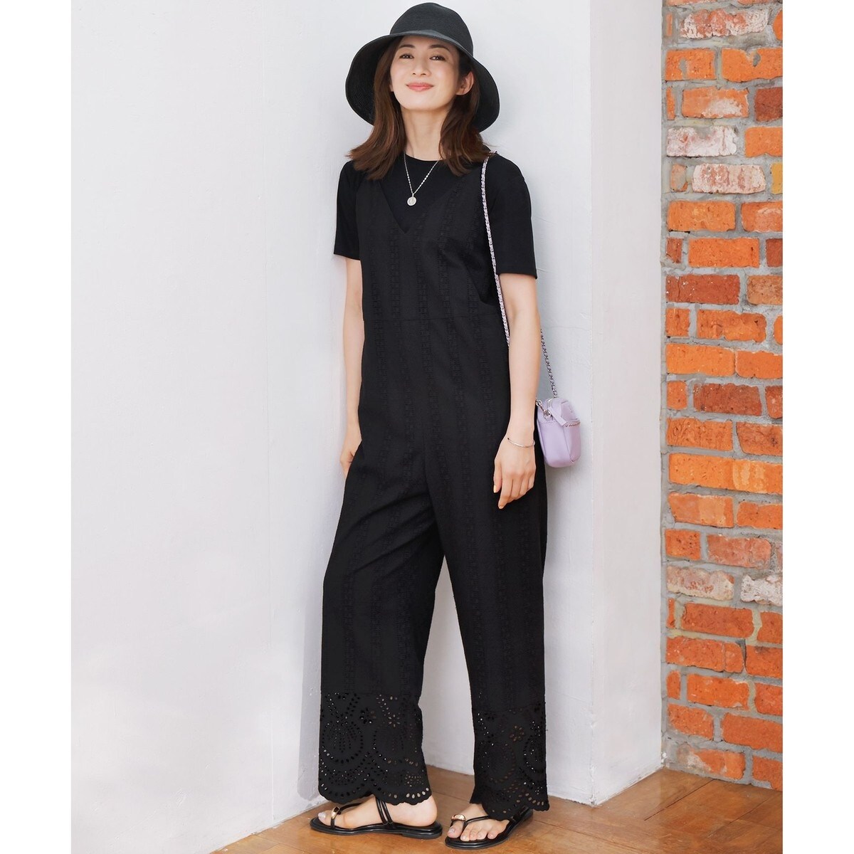 現行品 23区 【洗える】コットンエンブロイダリー オールインワン 32 黒 洗える】コットンエンブロイダリー オールインワン | 23区(23KU