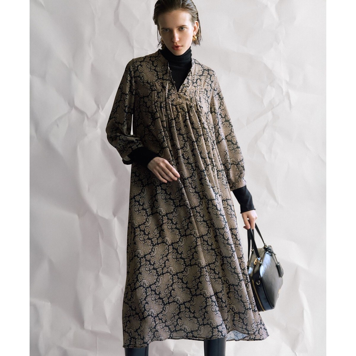 CLASSY.コラボ/洗える】ウールストレッチツイル ピンタック ワンピース