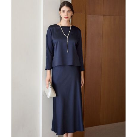 [^ԁFOPA2GW0743]2025 Spring & SummerAPPLAUDIRiAvfB[jAPPLAUDIRiAvfB[jƂ́AtXŁwтEԁxƂӖBp[eBȂǁA؂₩ȃV[ɂ҂APPLAUDIR iAvfB[jV[YłBfUC߂fފ͂̒uEXƃXJ[g̃ZbgACeBVvȃN[lbNfUCx[XɂuEX̓obNX^Cɂ肰Ȃ^bNAƂۂ̃XJ[gɂ̓oCAXg邱ƂŁǍ^Jo[ȂAZj[X^C[hȕ͋Cɏ؂ĂfUCB̂鐶n̖͂ȂA邱ƂŃGKgȓo悤ɎdグĂ܂BZbgAbvŃhX̂悤ɂ킹ĂAuEXAXJ[gPił莝̃ACeƂ̒񂵂y݂܂BDȟuE(#030)Aꂽ͋C̃OCbVZ[W(#053)A^ȋCilCr[(#075)3FWJłBfސ^eƃR̐݌vɂh炢悤ȕ\ʊɎdグ|GXeTefނgpĂ܂BE[[^Cv̎gĂ邽ߗȂӂ݂AtbgȃTeɔׂĈꖇłƗlɂȂ܂B܂^u[Hɂi`Ȍ򊴂ƃBe[WłB摜̓TvgpĂׁAۂɂ͂鏤iƎdlقȂꍇ܂BBe̓sAۂ̏iƐFقȂČꍇ܂Bi̐F̓nK[̏iڍ׉摜QƂB