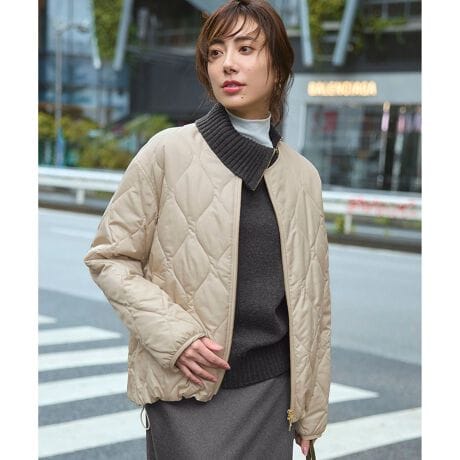 [^ԁFCMWWGW0410]2025 Autumn & WinterVGbgAH~̖\AE^[fUCRpNgȃVGbg̒ȃAE^[Bꂢȕ\ʊ̑fނAƒ₷fUCɗƂ݂܂Btgɂ͋t@Xi[ANZgɂ܂BtJ̃t@Xi[ɂ邱ƂŁA킹{gɂĒȂςĊył܂BiăVGbgɊۂ݂ăX^CO̕ωyłBJ[́Ai`ȃx[W(#033)AjAXJ[̃Z[W(#053)Aiȃ_[NO[(#004)A[hȃubN(#005)4FWJłBf50fj[̃|GXegpx^t^fނłB\ɝHEɃV[HĂ܂̂ŝ@\Eh@\܂B|GXeƓ̌򂪂A_炩A悢n̂镗łBV[YȃpfBO t[h AE^[(i:CMWOGW0411)摜̓TvgpĂׁAۂɂ͂鏤iƎdlقȂꍇ܂B