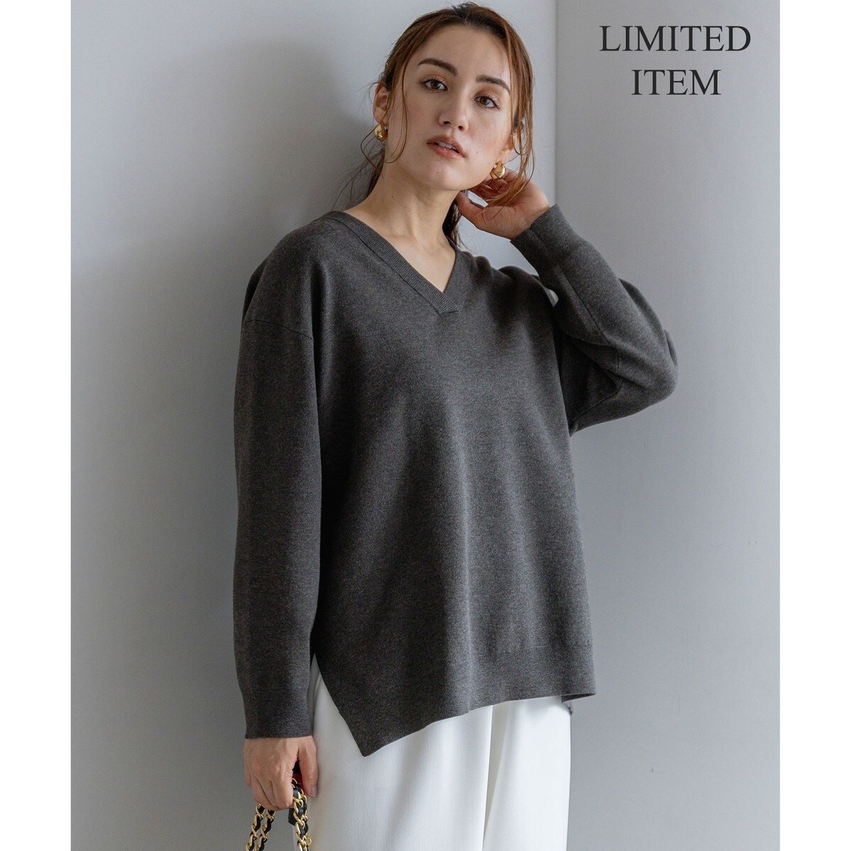 Lサイズ限定/洗える】ヴィスコースストレッチ Vネック ニット | 23区