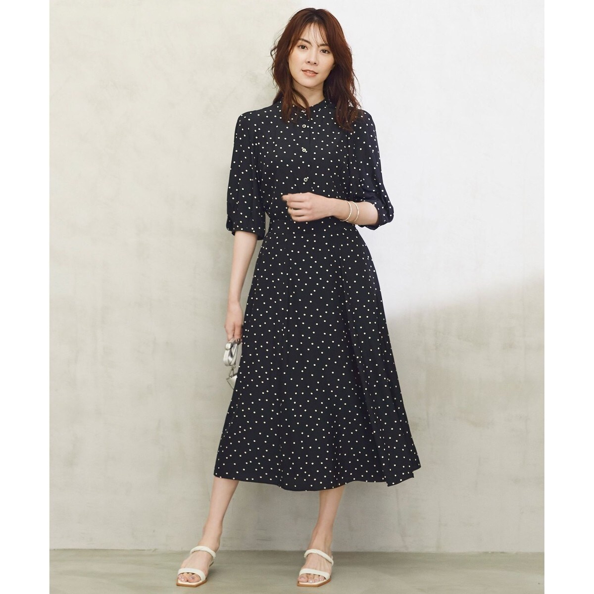 洗える】ランダムミニドット ボリューム スリーブ ブラウス | 23区