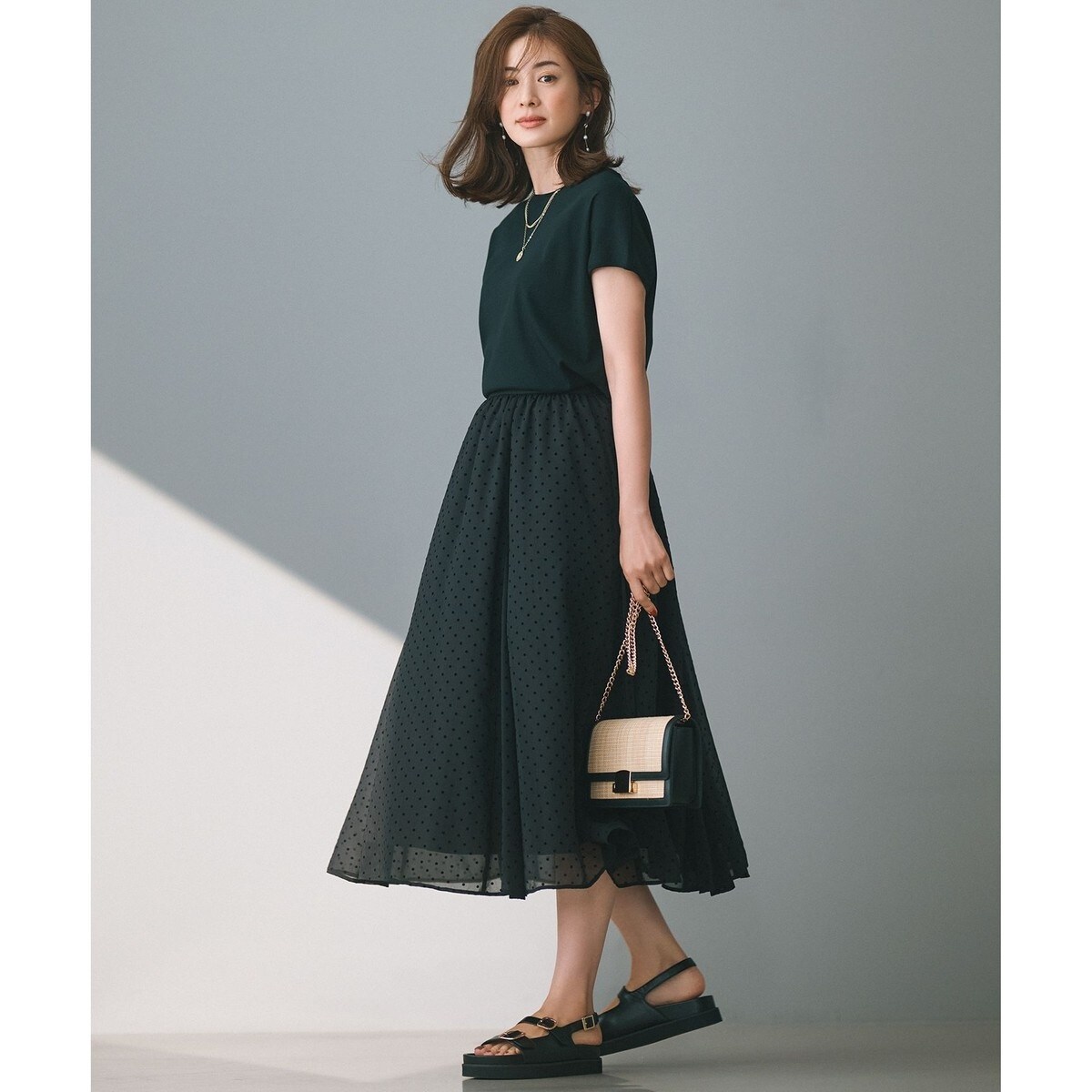 【23区】クレープドット フロッキー スカート 黒 36 23区 【一部店舗限定/洗える】クレープドットフロッキー