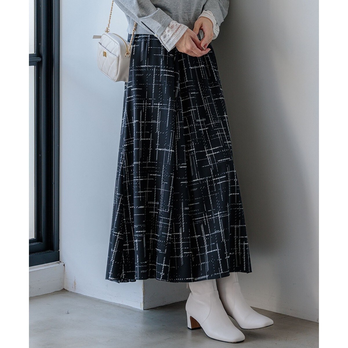 23区　【杏さん着用】オーナメントプリント ギャザースカート 杏さん着用】オーナメントプリント ギャザースカート | 23区
