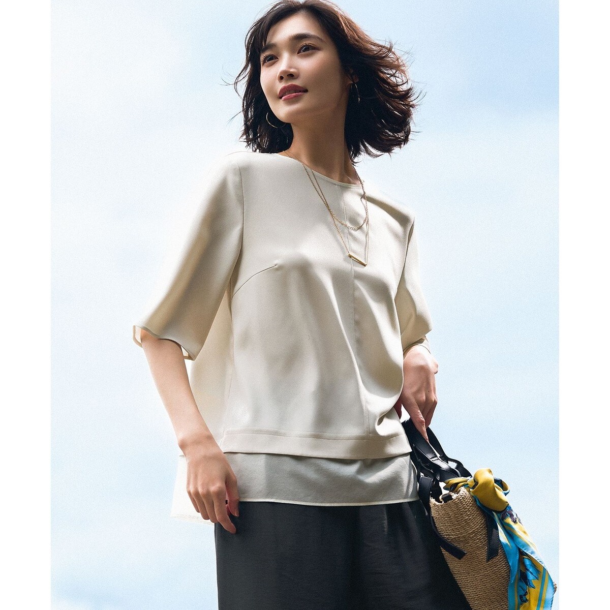 【美品】23区　ストレッチジョーゼットシアーコンビ カットソー　25SS VERY・Oggi掲載】ストレッチジョーゼット シアーコンビ カットソー