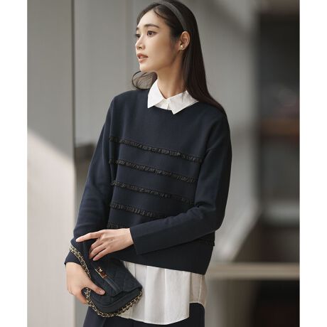 [^ԁFKRWSGW6850]2025 Autumn & WinteriȃtAfjbgfUCOgɂꂽAsRbg~VŒJɉꂽ̃tAR[fBl[g؂₩ɍʂvI[o[łB邵Ƃ~mu҂݂ŁAiȈۂ^܂B͂ƂXg[gCA݌͍וŃNVbNȕ͋Co܂BZ߂̒́AnCEGXg̃pcXJ[gƂ̑QłBR[gWPbgHDۂɂA␞`t̃{[_[肰ȂANZgƂȂAȂɉs^܂BJ[́Aꂽۂ̃O[(#004)AVbNŒ񂵗͔Q̃ubN(#005)AmIŗ͋C̃lCr[(#075)3FWJłBfރXgb`̂鎅cɁA\tgŃRV̂ɍׂ̃BXR[XƂʂȐ@ōꂽfނłBƂƂȂ߂炩ȔGƁAyăXgb`̌KȒSnB悢򊴂ƍxŔ\ʊAƊoĂ܂BŎ􂢂łC[W[PA͂ŁAG߂̕ςڂɂ҂̑fފłB舵X܁E}߂{XEXEWFCA[É^JV}XE_~c{X(LTCŶݓWJ)摜̓TvgpĂׁAۂɂ͂鏤iƎdlقȂꍇ܂B