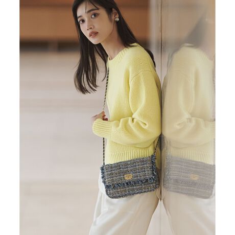 [^ԁFKRWSGW0650]2026 Pre Springt܂ƂAӂ葳̉؂€jbgfUCӂƂV҂݂͂̃vI[o[jbgBZȂRpNgȏ䊴́AXJ[gɂpcɂ킹₷A񂵗͂̍ꖇBVvȃVGbgȂA̐▭ȃptƑŜ̃{[ɂA炵DƏio܂Bt炵łpXeȃJ[WJŁA𖾂邭؂₩ɍʂ܂BJ[́AiȒԃJ[̃AC{[(#002)A񂵗͔Q̃jAXJ[̃CgO[(#003)ADۂ̃pXesN(#012)Agĥl̃X[L[O[(#063)Au₩Ő̂t炵XJCu[(#072)A邭|WeBuȈۂ^郉CgCG[(#042)6FWJłBfރI[XgAỸE[ƃJV~Q荇킹邱ƂŁAJWAAƂiȕɎdグ܂BӂƂKxȌ݂ȂAщH}Ă邽߁AlJWAɂ҂̐ꂽfފłByĒgAG̗ǂJV~̑fނAKȒSn܂B摜̓TvgpĂׁAۂɂ͂鏤iƎdlقȂꍇ܂B