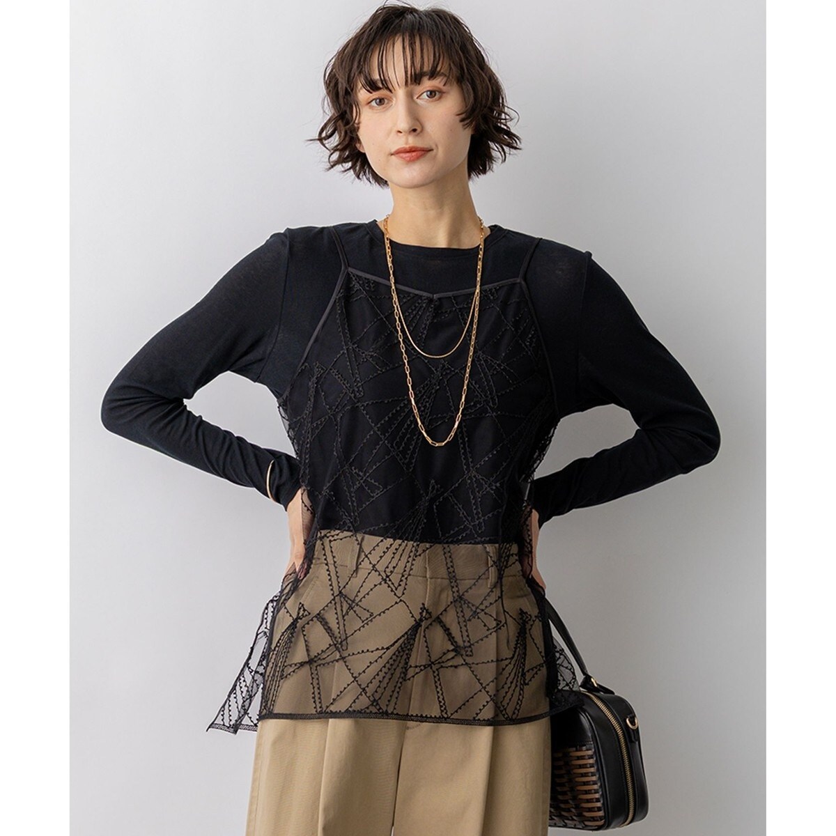 刺繍レース キャミソール