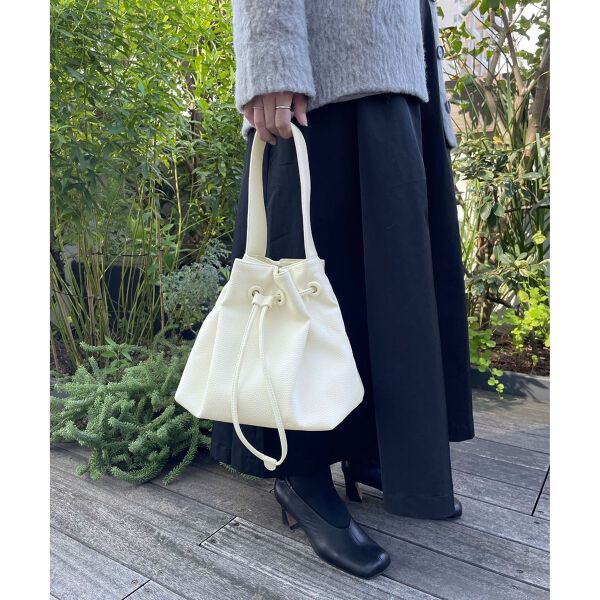 ワンハンドルバッグ