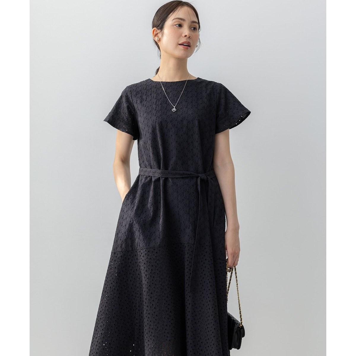 エンブロイダリーレースフレアスリーブ ワンピース | 組曲(KUMIKYOKU