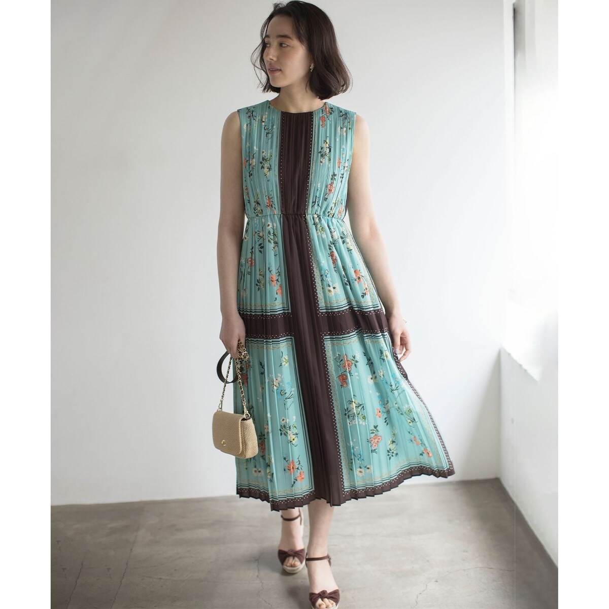 スカーフパネルプリント ワンピース | 組曲(KUMIKYOKU) | マルイ