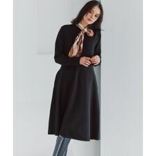 シックフレアニットワンピース