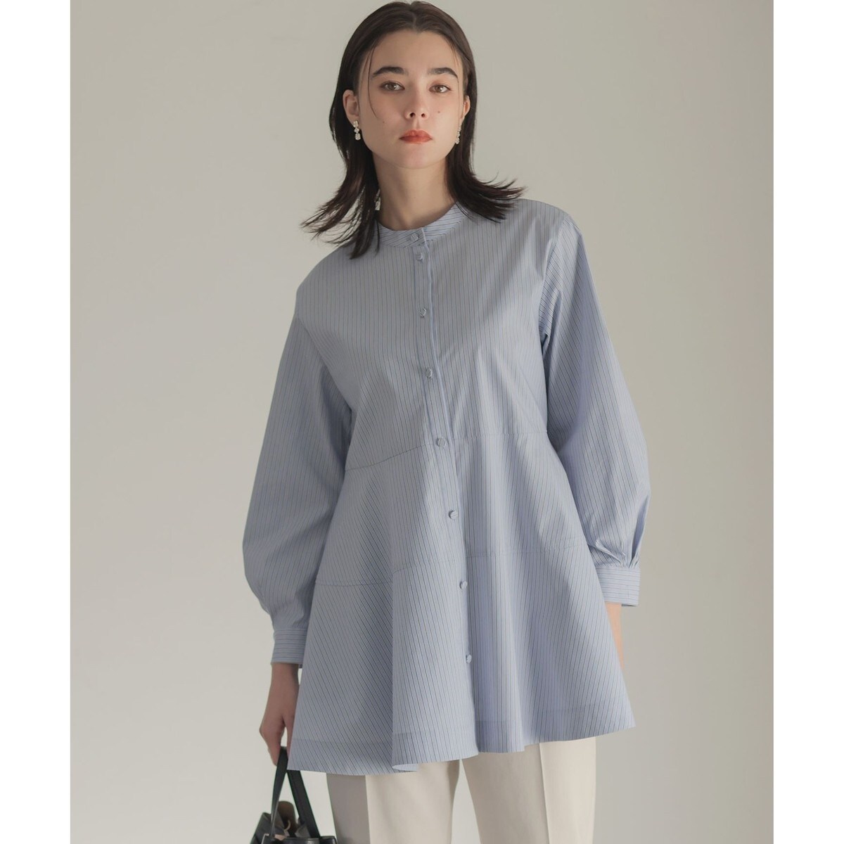 今期物　組曲【前後着用可】コンパクトシャーティング チュニックブラウス 前後着用可】コンパクトシャーティング チュニックブラウス | 組曲