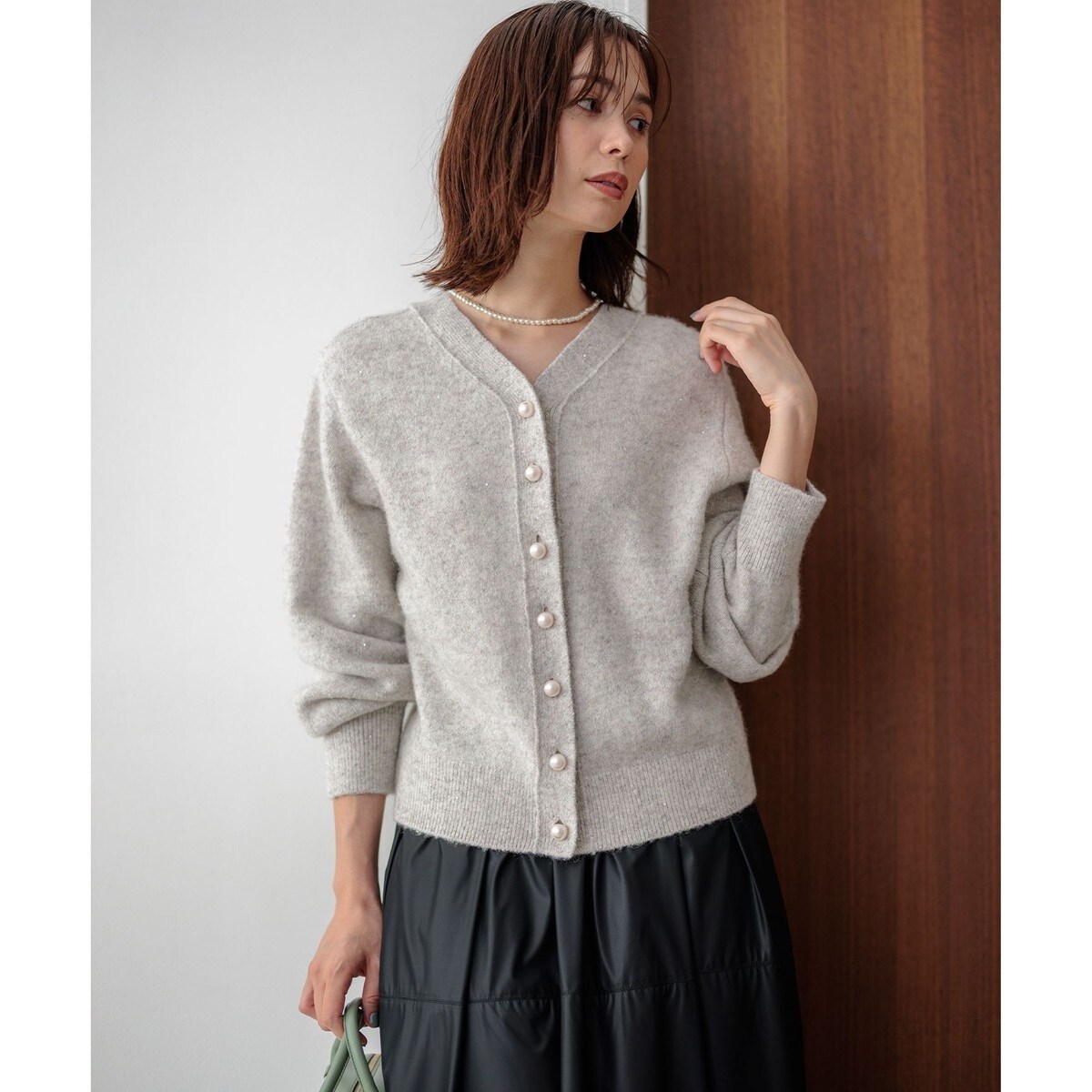 組曲 スパンコールヤーン カーディガン 組曲（KUMIKYOKU） カーディガン スパンコールヤーン カーディガン