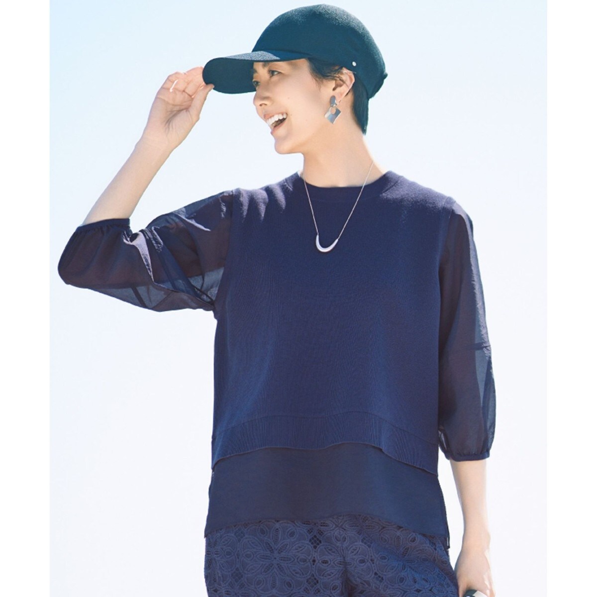 タグ付き新品❣️アンフィーロプルオーバー大きいサイズ23区自由区アンタイトルICB BEAUTY FORM JERSEY バックZIPプルオーバー / UNFILO L